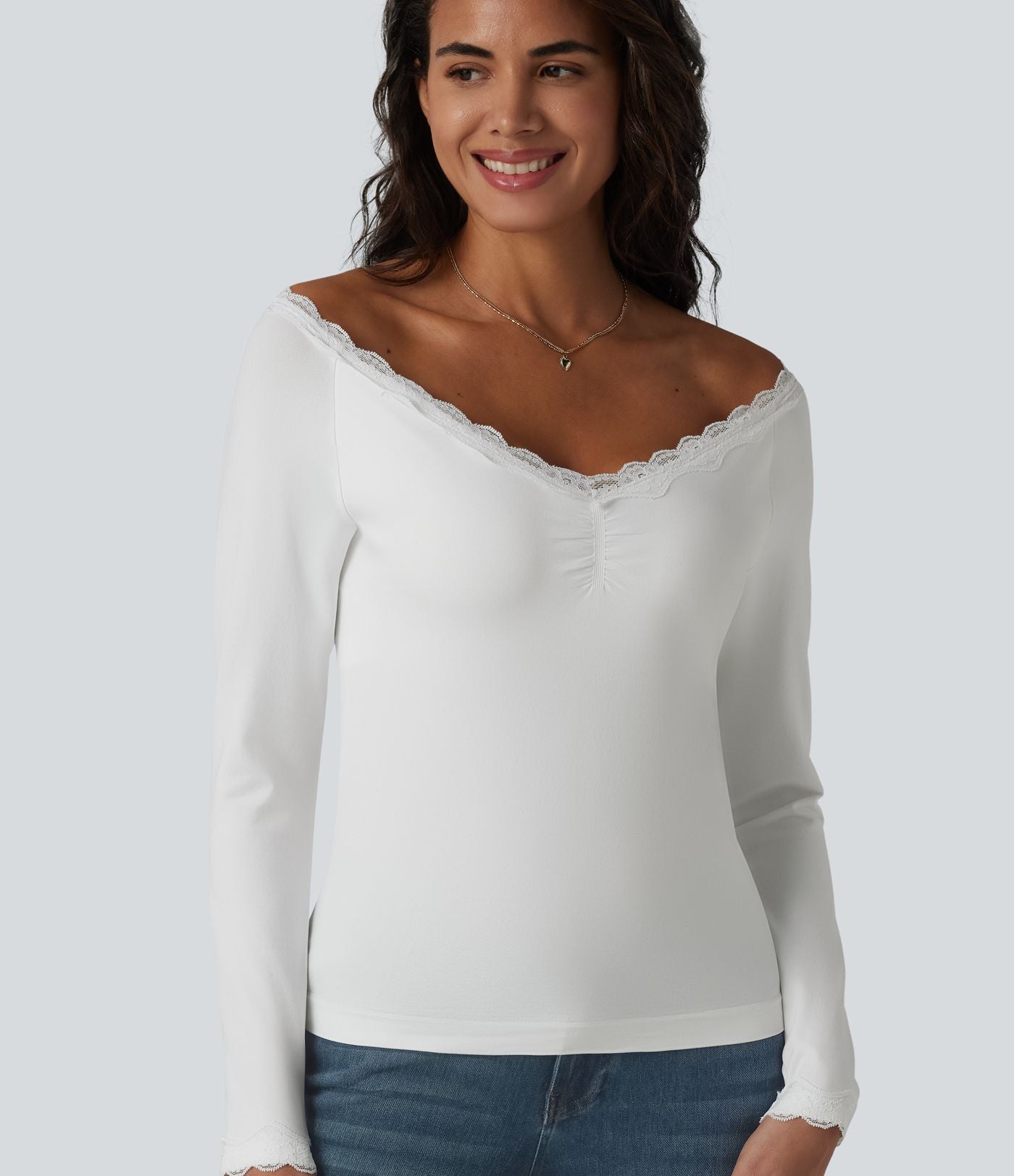 Haut décontracté à manches longues épaules dénudées en dentelle avec soutien-gorge intégré