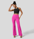Pantalon tailleur légèrement évasé taille haute avec poches arrière Halara Flex™