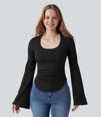 T-shirt en maille côtelée décolleté carré manches à volants froncé ourlet arrondi