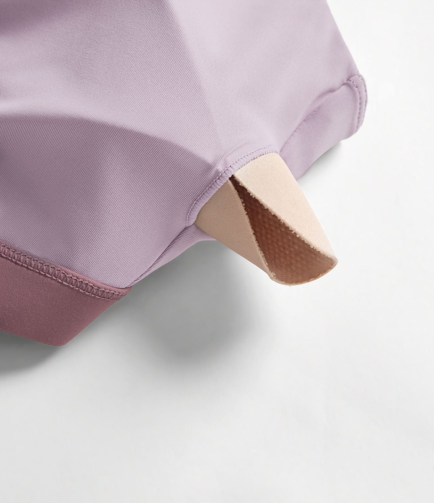 Haut de yoga col rond manches courtes avec brassière intégrée effet frais InstantCool séchage rapide, protection solaire UPF50+
