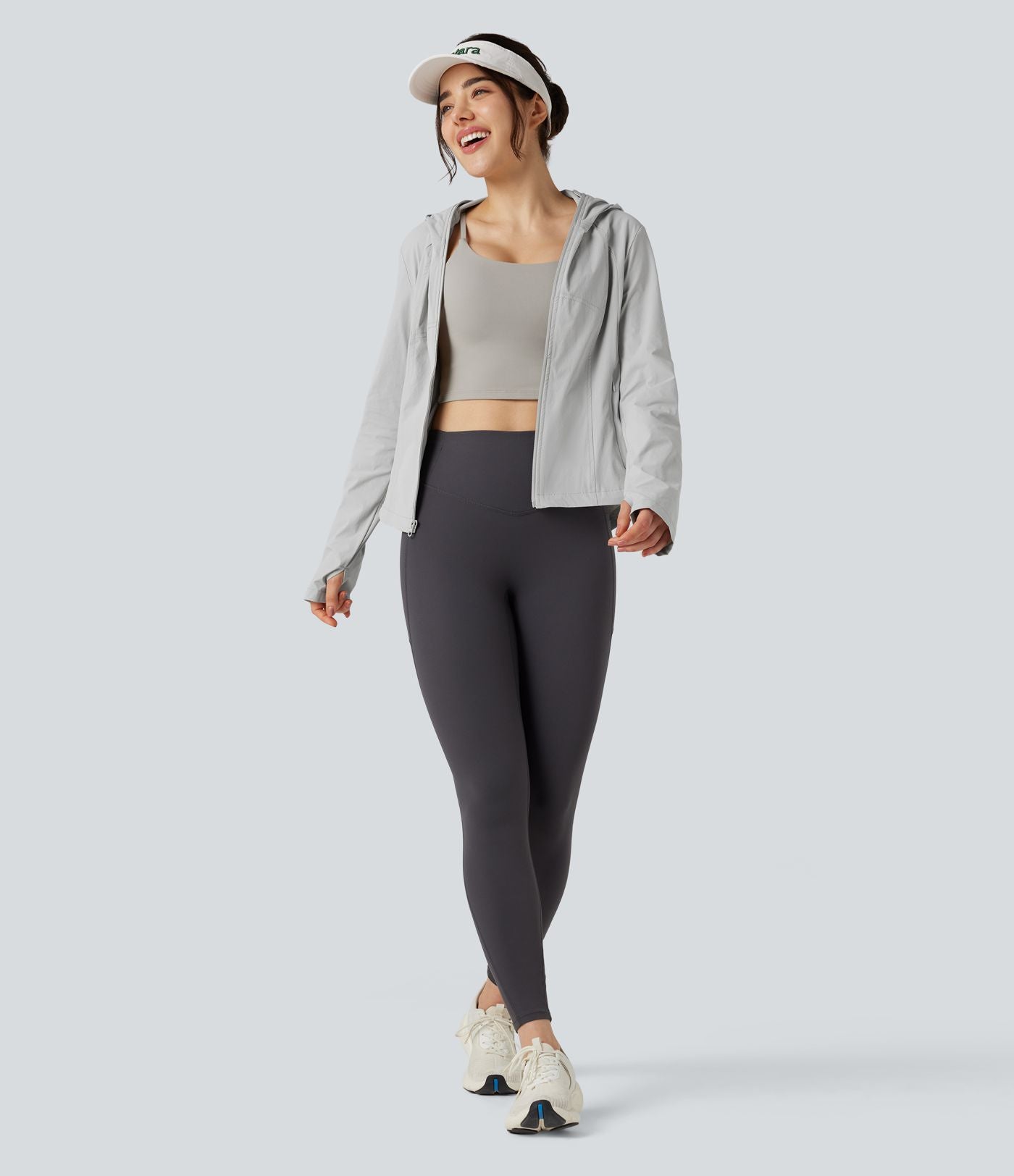 Veste de randonnée à capuche, manches longues, passants pouces et zip avec poches - UPF40+