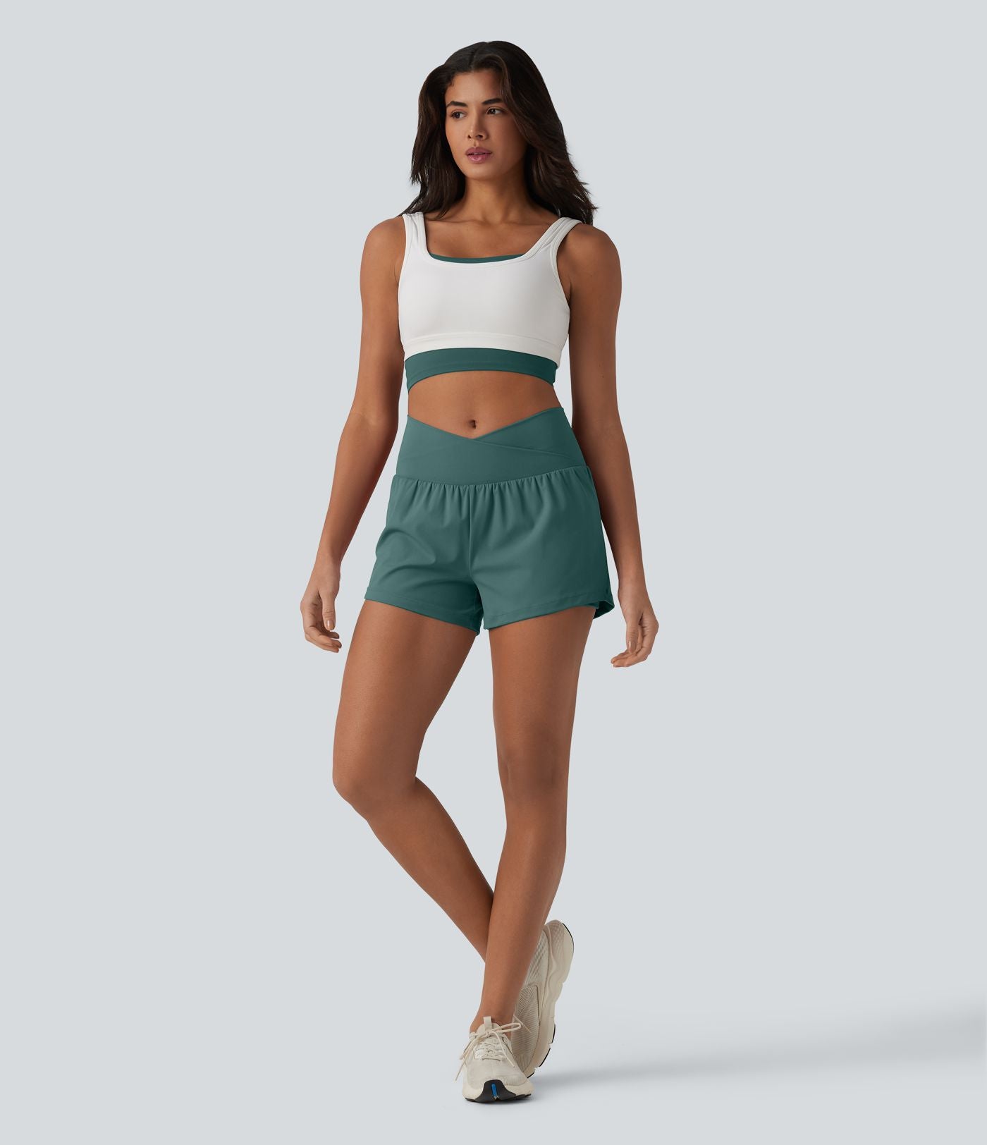 Short de yoga 2-en-1 SoftlyZero™ Airy croisé taille haute 7,5 cm effet frais InstantCool avec poches