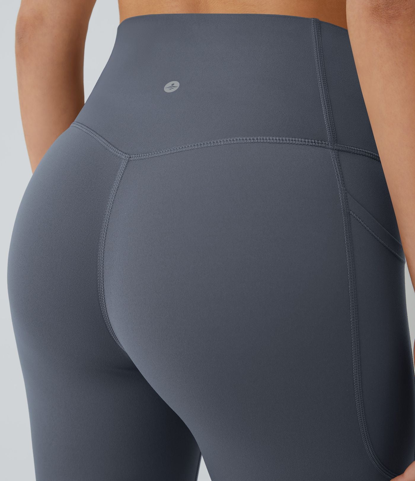 Legging d'entraînement gainant taille haute avec poches Halara UltraSculpt™