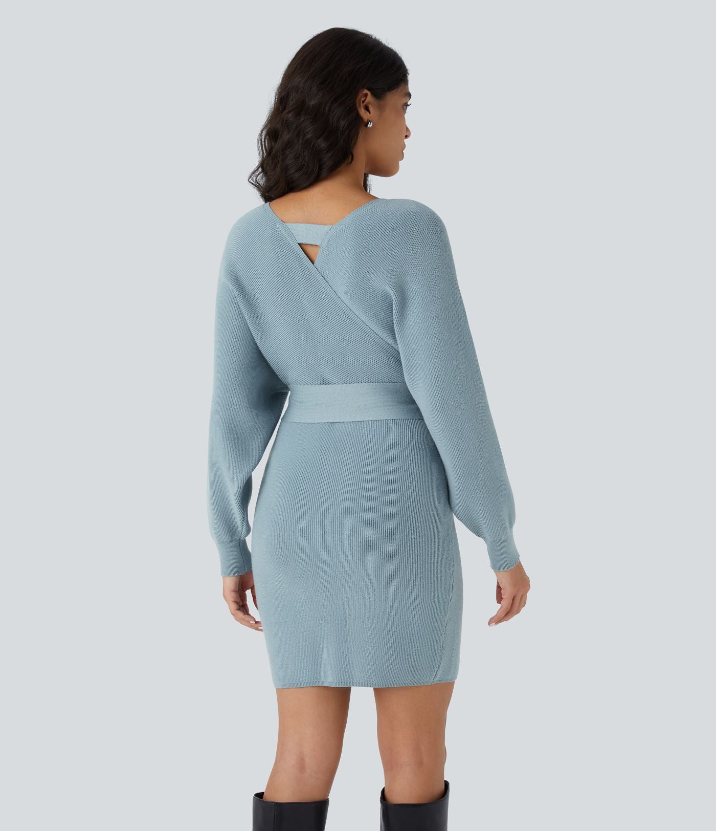 Robe-pull courte décontractée à col V croisé, manches chauve-souris longues et ceinture