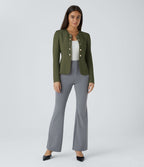 Blazer tailleur ajusté à col rond, manches longues avec boutons décoratifs