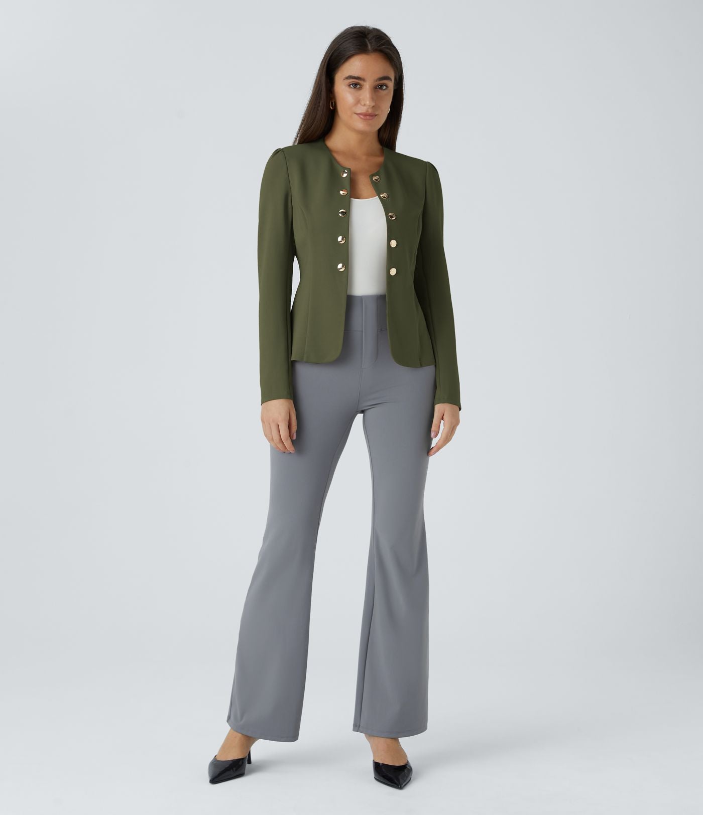 Blazer tailleur ajusté à col rond, manches longues avec boutons décoratifs