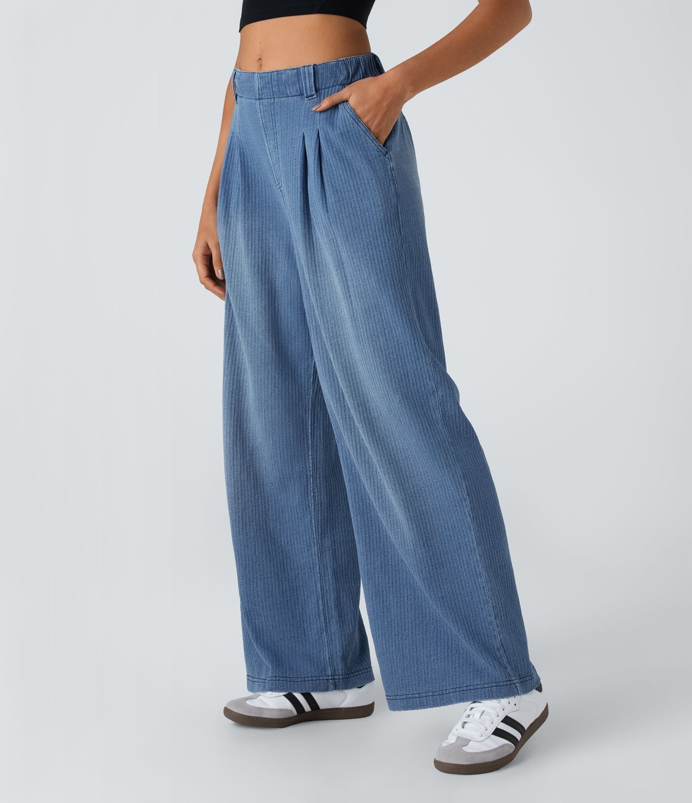 Halara Flex™ Jean Casual Large à Taille Haute avec Poches Latérales et Plis en Maille Extensible