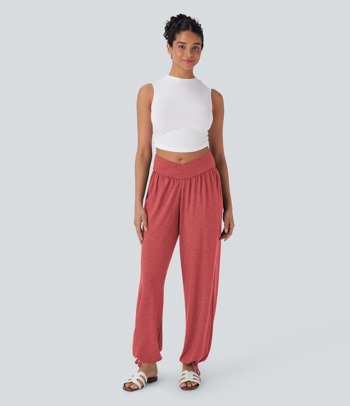 Pantalon de jogging décontracté à taille haute croisée avec poches latérales et cordon de serrage