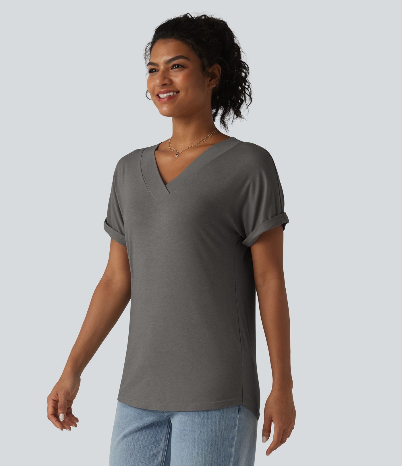 T-shirt décontracté col V à manches chauve-souris courtes