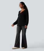 Pull décontracté à décolleté en V, manches longues et ourlet asymétrique