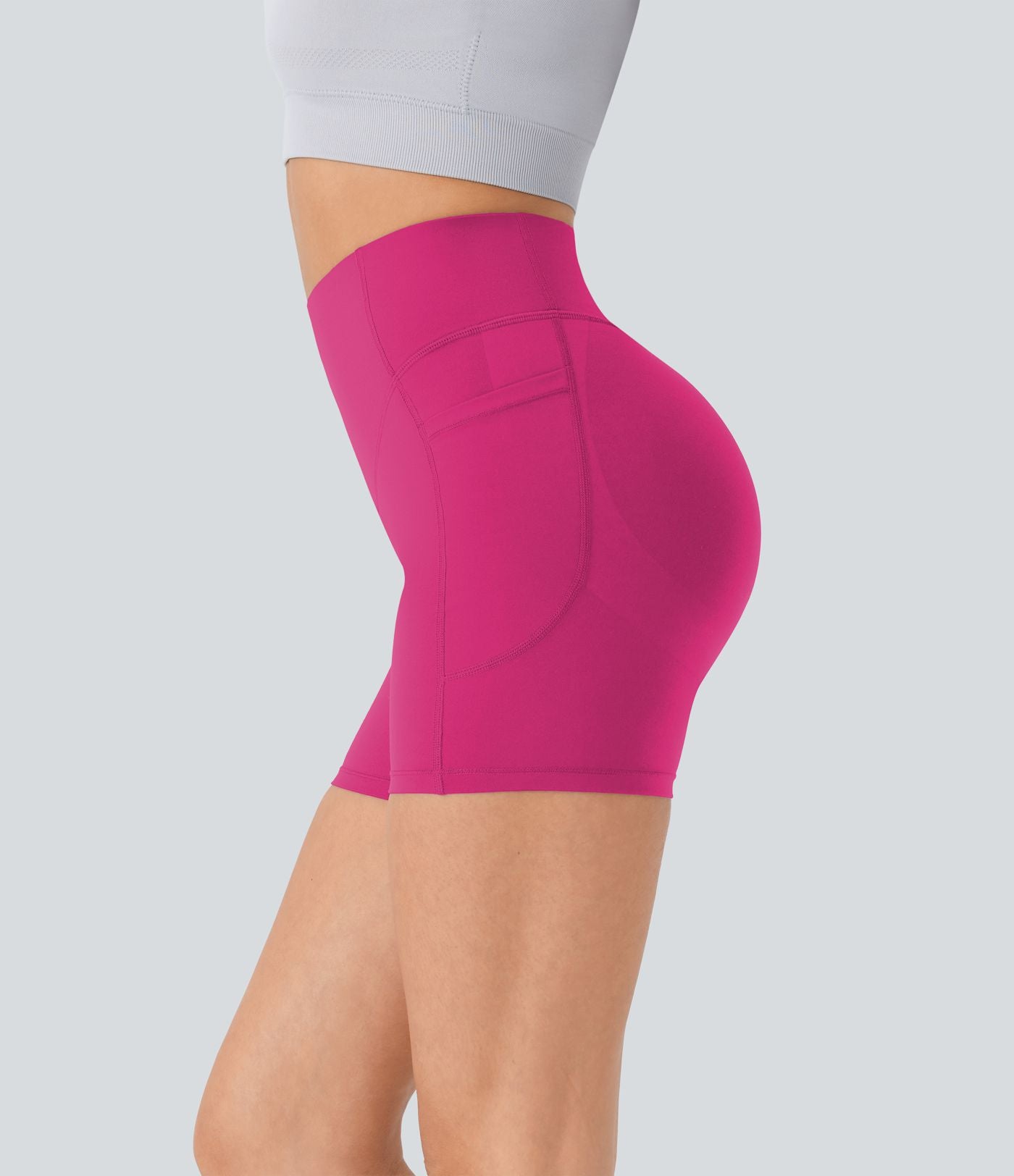 Short cycliste 12,5 cm d'entraînement gainant galbant taille haute avec effet scrunch et poches Halara UltraSculpt™