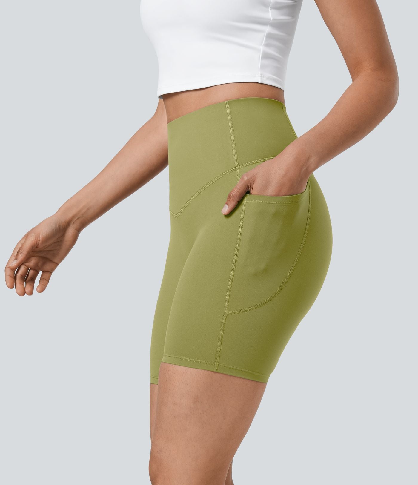 Short cycliste 17,5 cm d'entraînement gainant taille haute avec poches Halara UltraSculpt™