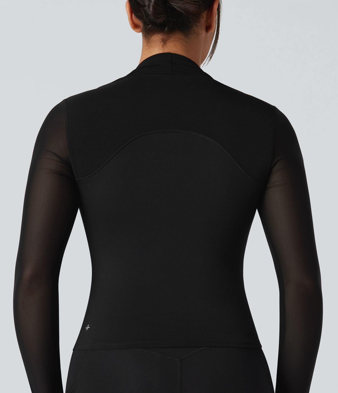 Top de sport yoga SoftlyZero™ Plush 2-en-1 mesh contrastant avec trous pouces