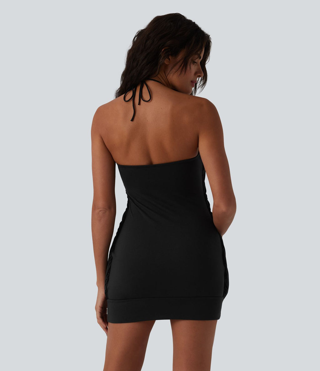 Robe mini moulante à dos nu et brassière intégrée