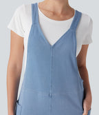 Salopette décontractée Halara Flex™ en denim extensible délavé, col V et poches latérales