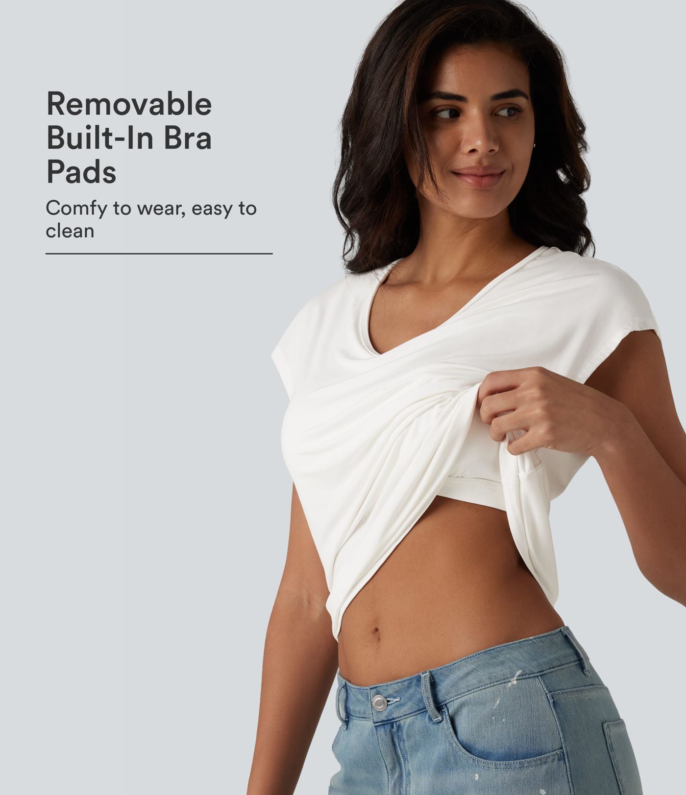 T-shirt décontracté à col V, manches courtes et soutien-gorge intégré bonnets B-DD