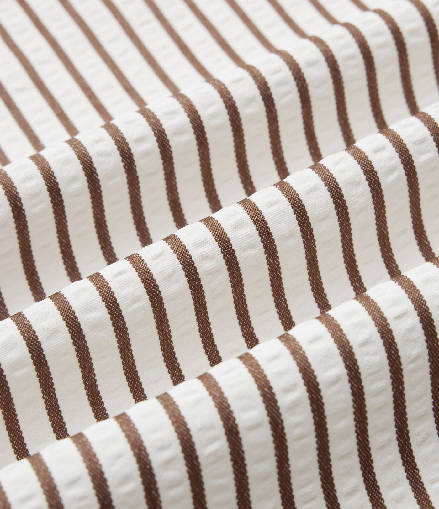 Chemise tailleur portefeuille manches longues à rayures et nœuds latéraux