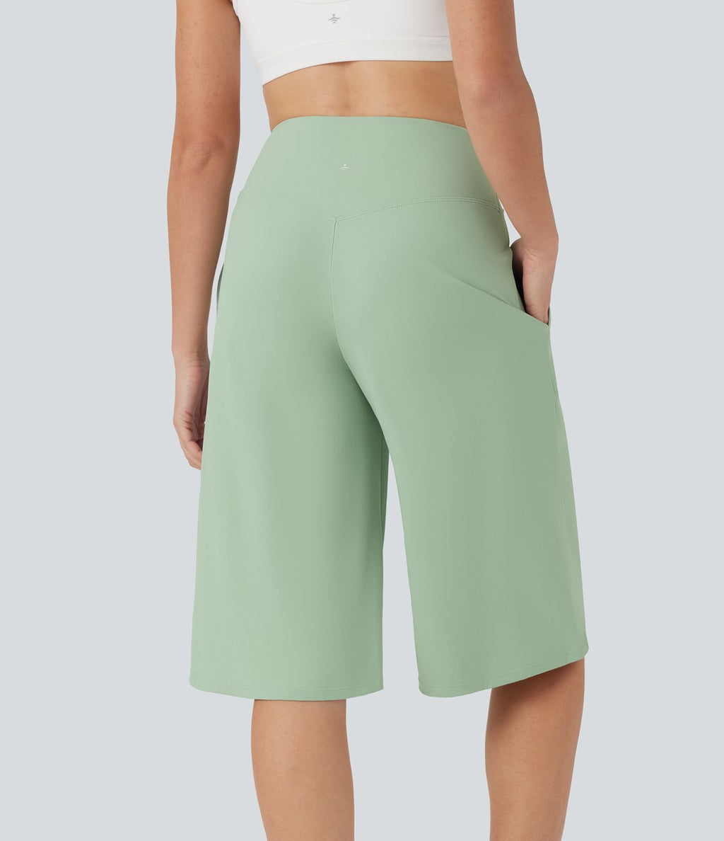 Pantacourt de yoga Cool Touch Softlyzero™ aérien à taille haute croisée, jambe large et poches