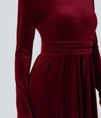 Robe longue en velours col montant manches longues avec poches