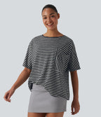 T-shirt col rond manches chauve-souris à rayures en lyocell avec poche poitrine
