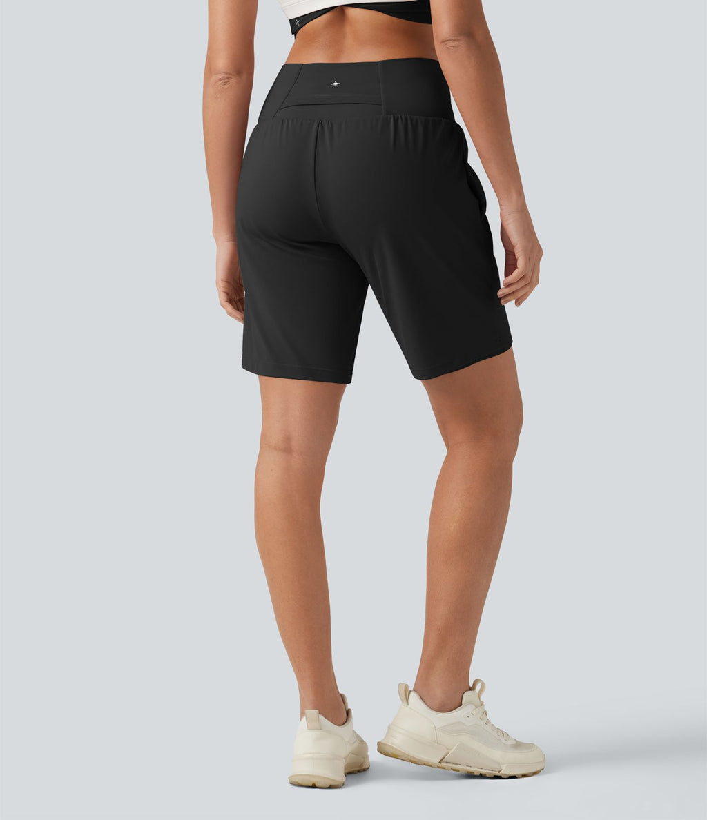 Short de yoga 2-en-1 taille haute croisée en SoftlyZero™ Airy à effet frais InstantCool 22,9 cm avec poches