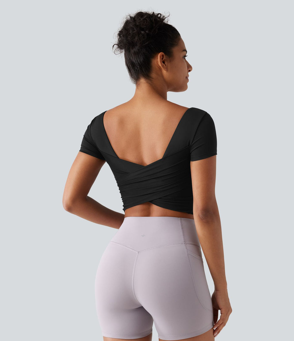 Haut yoga crop SoftlyZero™ séchage rapide Quick Dry à col diamant, manches courtes, mesh et coussinets amovibles