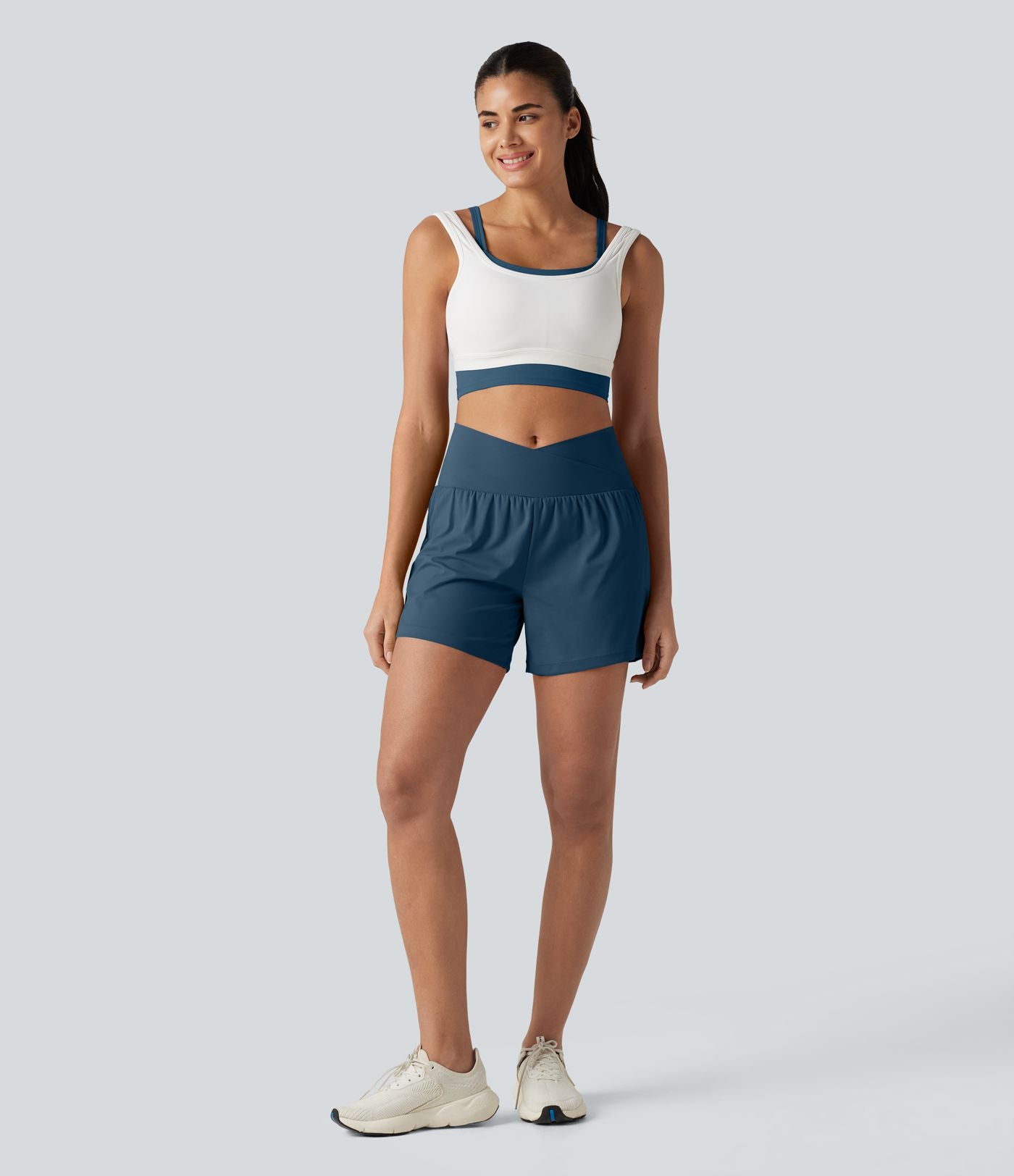 Short de yoga SoftlyZero™ Airy croisé taille haute 2-en-1 effet frais InstantCool 12,5 cm avec poches