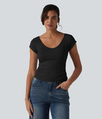 T-shirt col V manches courtes avec fronces