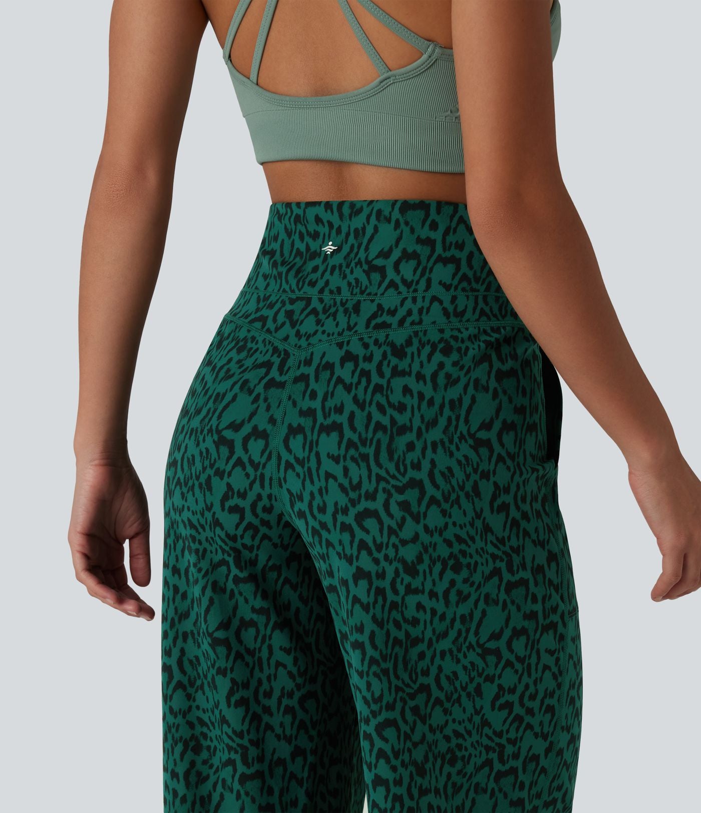Pantalon de yoga jambes droites taille haute gainant imprimé léopard Halara UltraSculpt™ avec poches