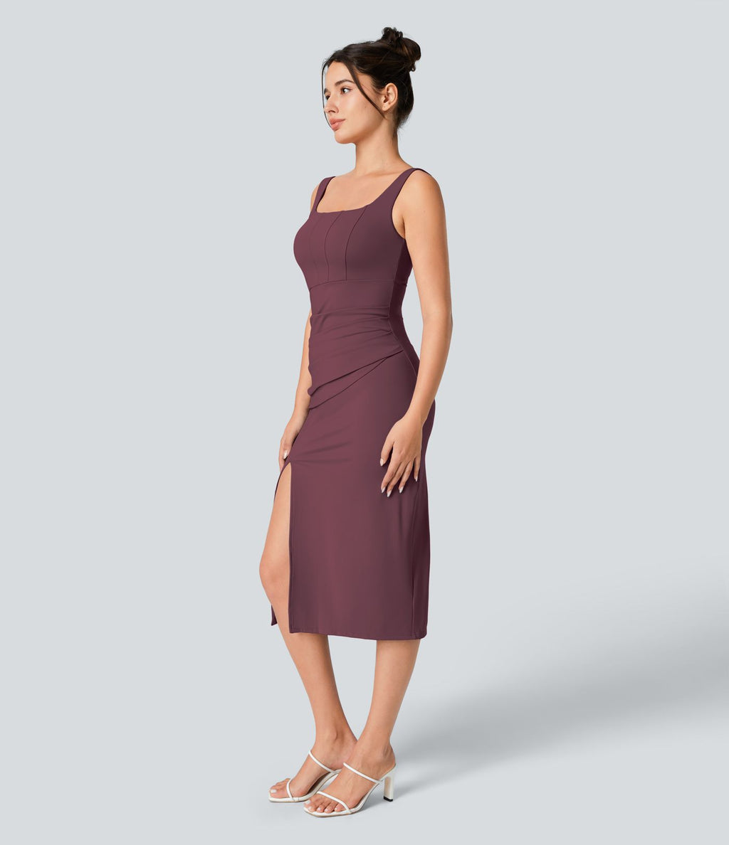Robe corset midi moulante ruchée à encolure carrée, dos nu, brassière intégrée