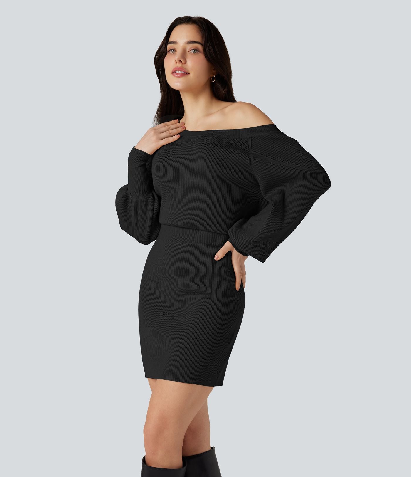 Robe pull mini moulante col bateau manches longues