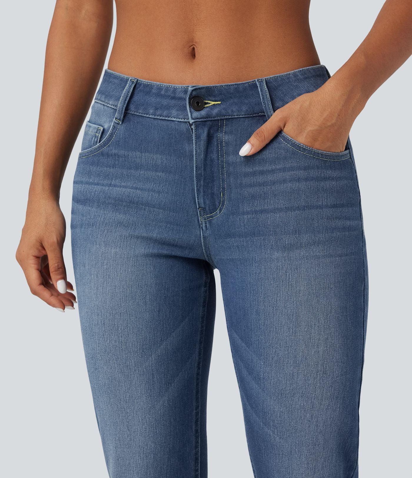 Jean décontracté Halara Flex™ taille basse à jambes droites avec bouton, fermeture éclair, multiples poches, effet délavé en maille extensible
