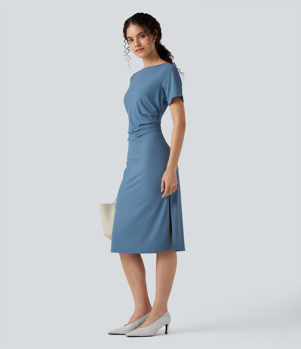 Robe tailleur mi-longue moulante manches courtes froncée