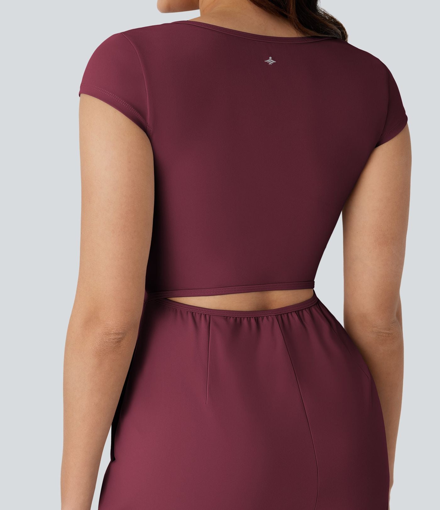 Combinaison de yoga Softlyzero™ Airy avec col U, manches courtes et poches latérales - Édition Easy Peasy