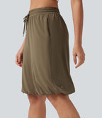 Short bouffant de danse taille basse en SoftlyZero™ à cordon de serrage avec poches - UPF50+
