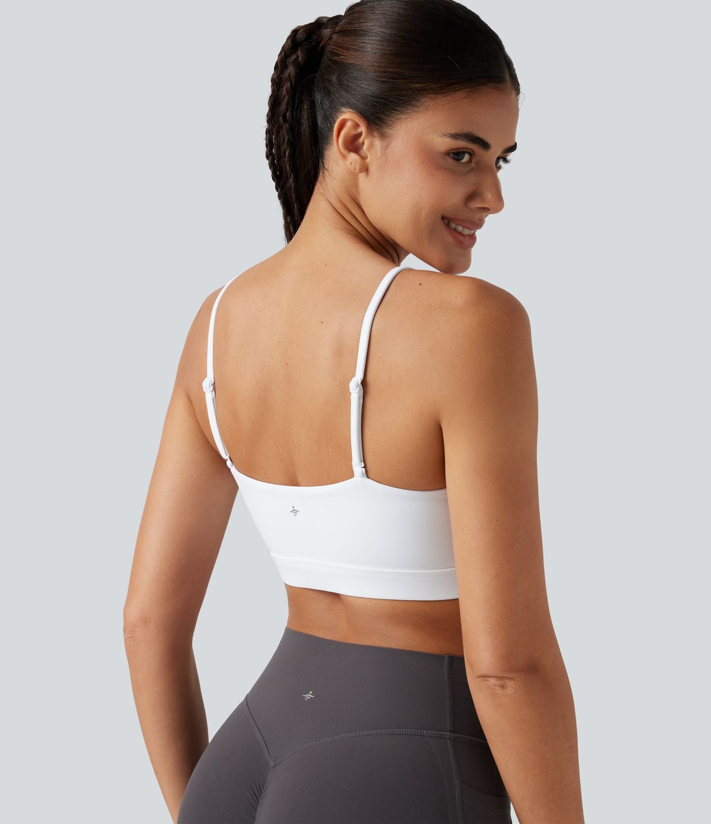 Haut de yoga court à une épaule, manches courtes, brassière intégrée, séchage rapide
