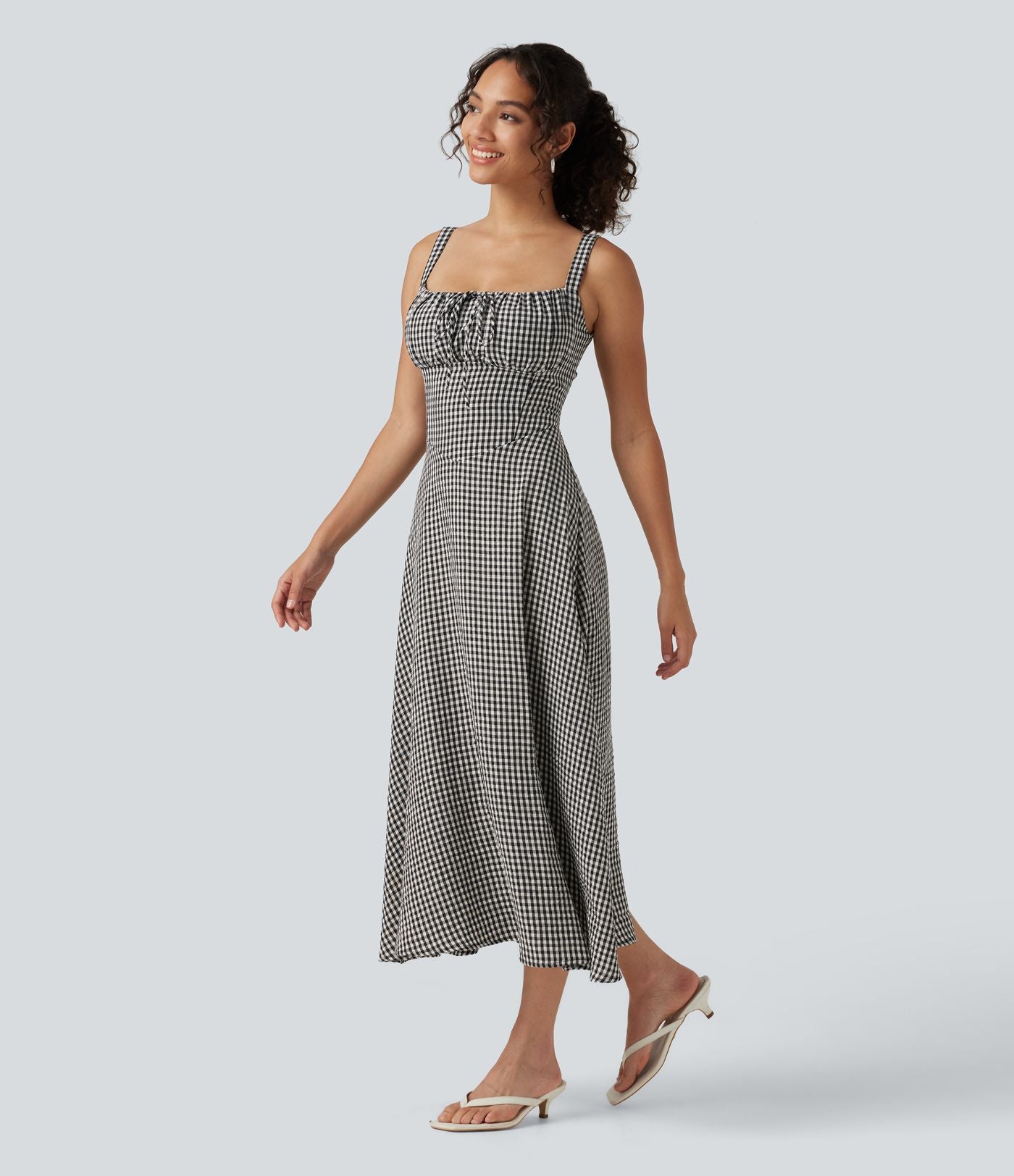 Robe midi fluide style vacances effet lin à motif tartan, encolure carrée, dos nu croisé et corset
