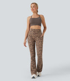 Pantalon de yoga à coupe bootcut gainant taille haute imprimé léopard avec poches Halara UltraSculpt™