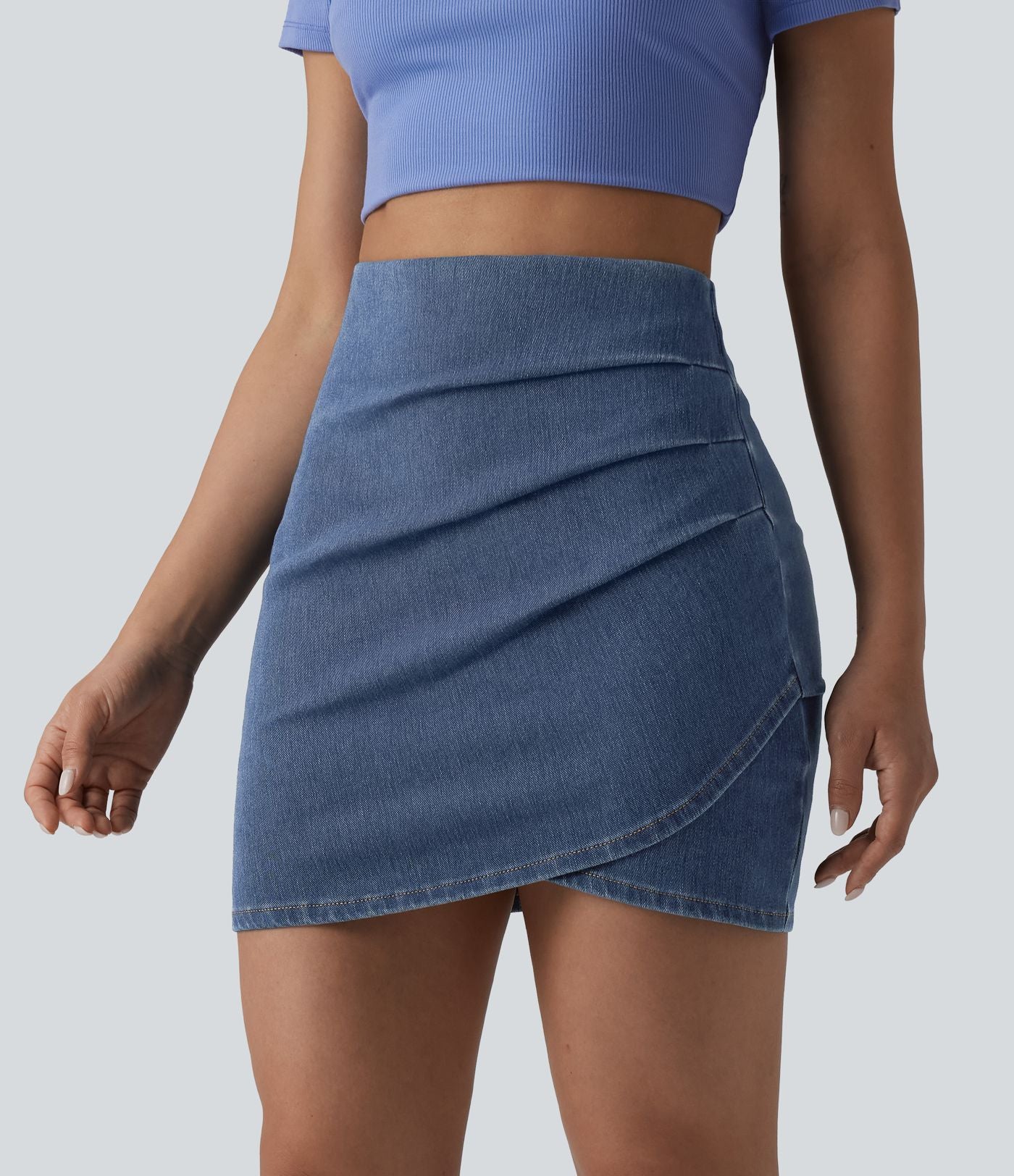 Jupe mini moulante décontractée Halara Flex™ en denim taille haute froncée ourlet croisé