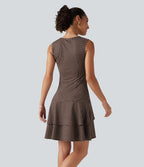 Robe mini casual à pois col rond sans manches ourlet à volants superposés
