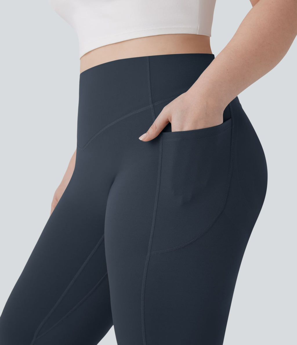 Pantalon de yoga à coupe bootcut gainant galbant taille haute grande taille avec effet scrunch et poches Halara UltraSculpt™