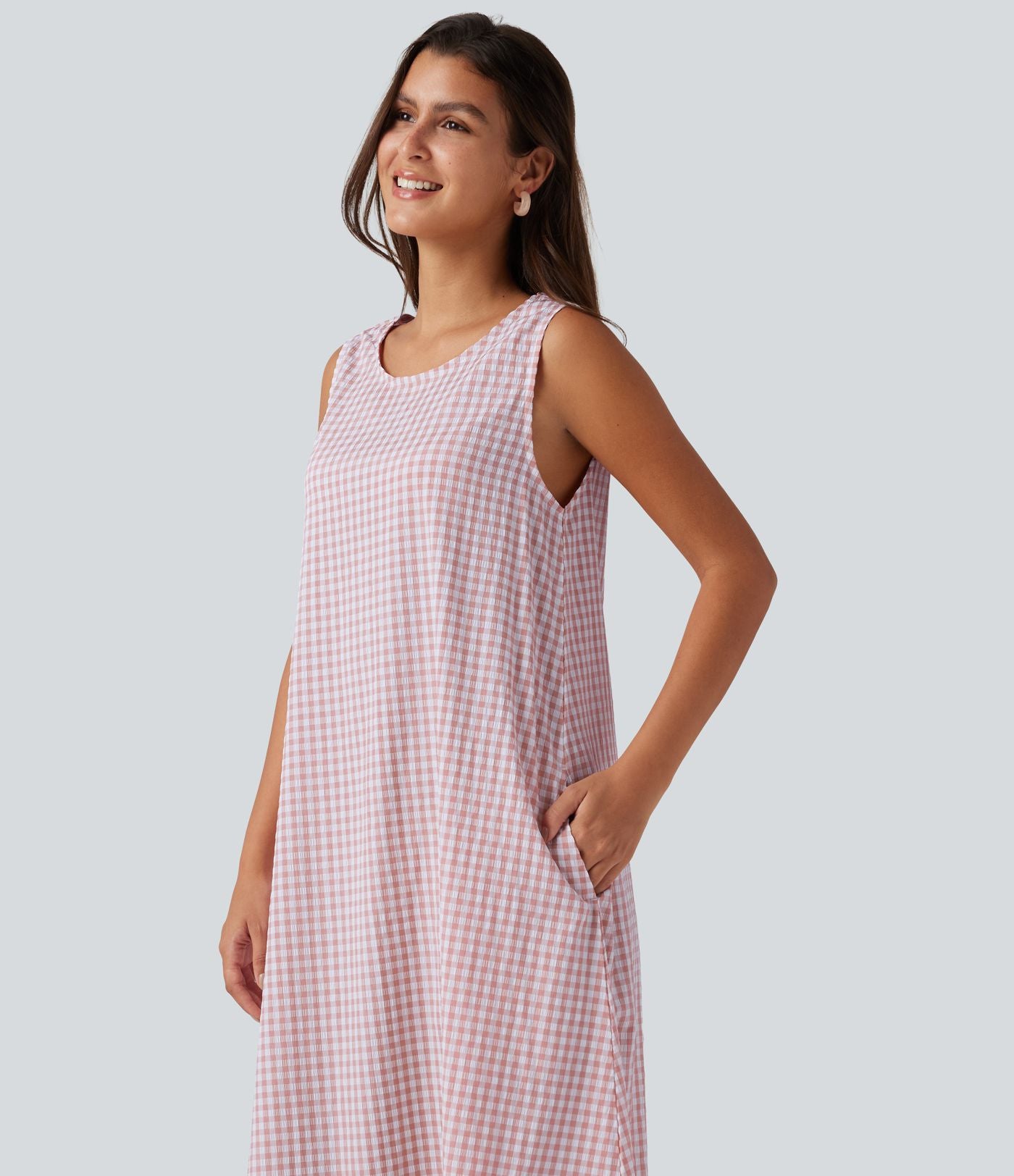Robe débardeur midi décontractée col rond sans manches en vichy froissé avec poches