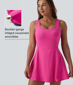 Robe de sport mini 2-en-1 SoftlyZero™ Airy col U poches effet frais InstantCool danse bonnets E-G, accès facile Easy Peasy