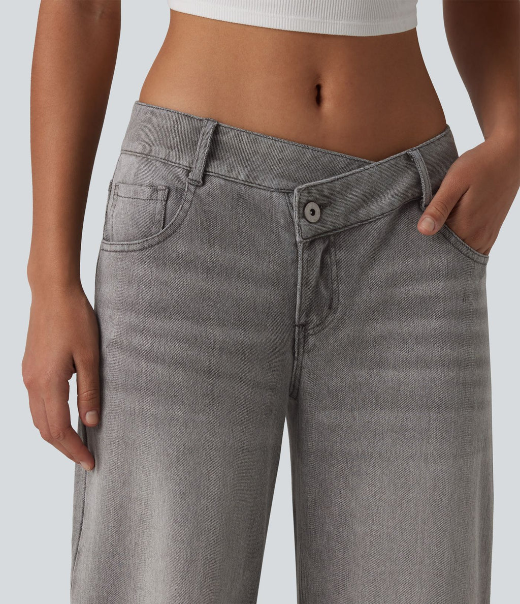 Halara Flex™ Jean large asymétrique taille basse avec bouton, fermeture éclair et poches multiples, délavé et extensible en maille