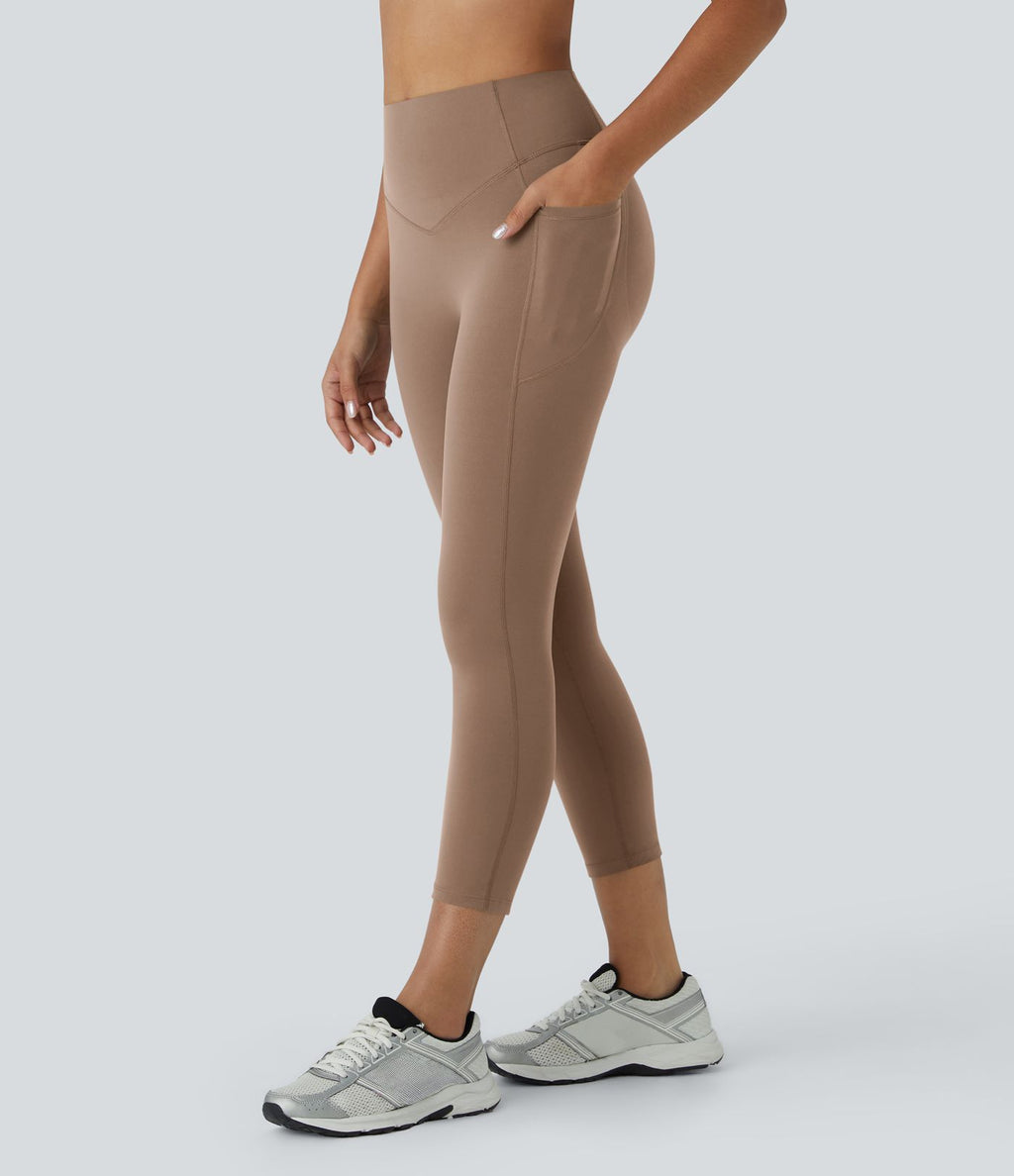Legging corsaire d'entraînement gainant galbant taille haute avec effet scrunch et poches Halara UltraSculpt™