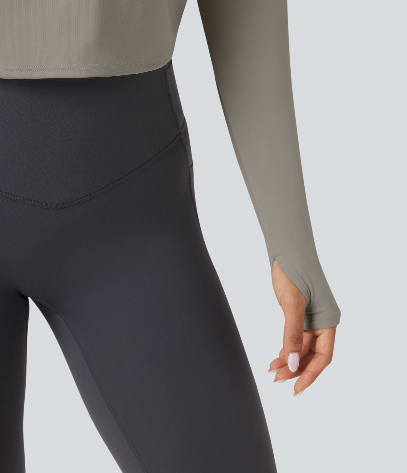 Top de sport yoga SoftlyZero™ QuickDry 2-en-1 dos nu torsadé manches longues avec trous pouces