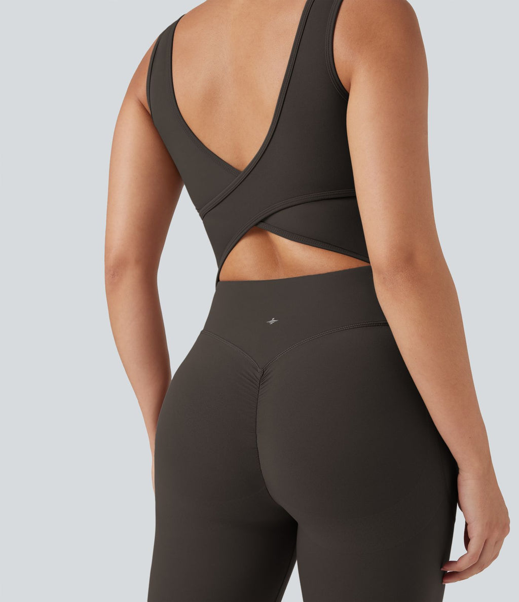 Combinaison de sport Halara UltraSculpt™ col V gainante push-up à poches