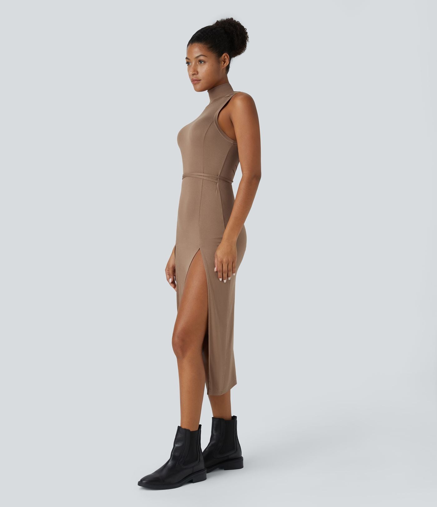 Robe Casual Midi 2 Pièces Capuche Col Montant Sans Manches Fendue avec Découpe Dos Nœud Côtelée