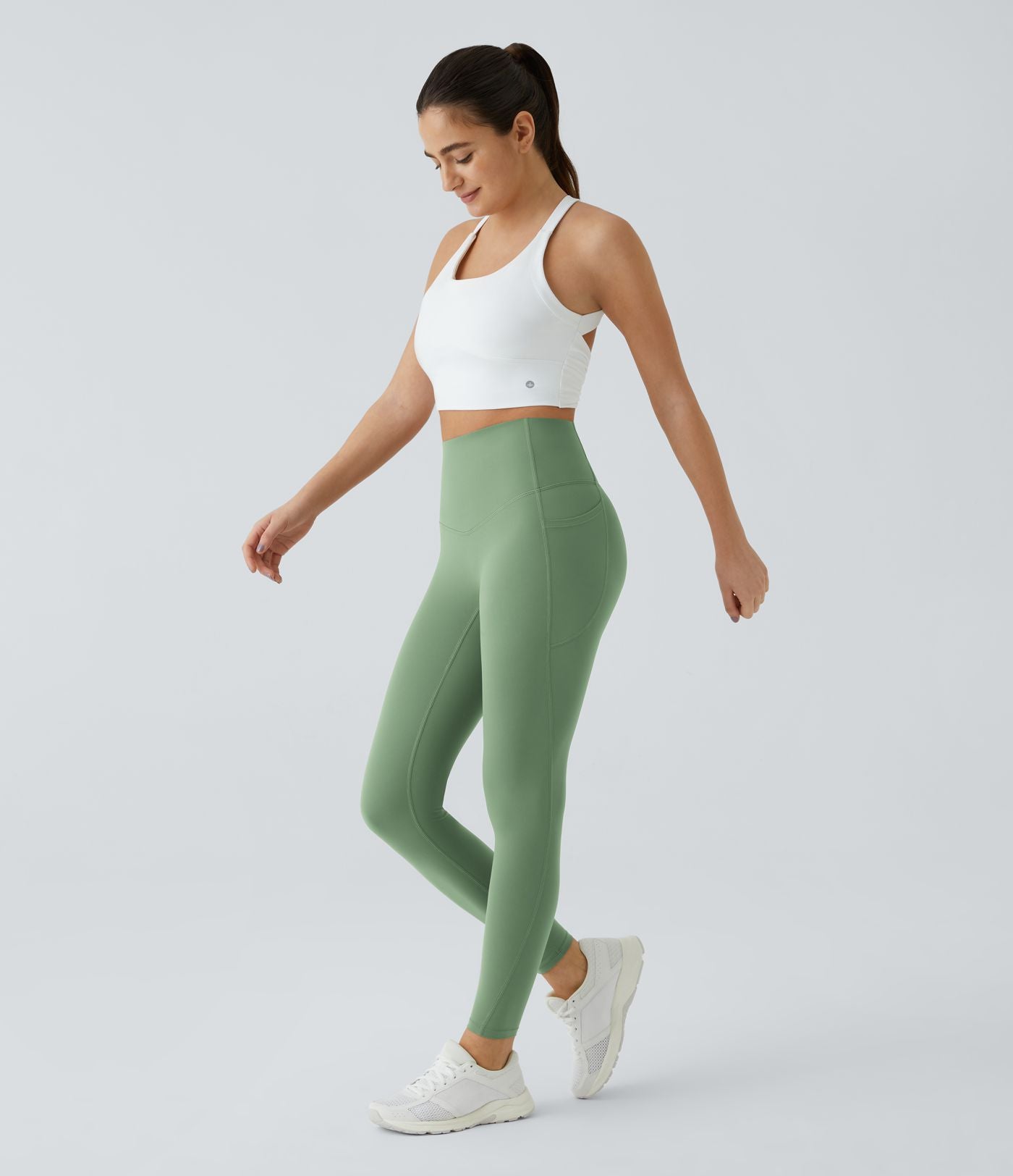 Legging d'entraînement gainant taille haute avec poches Halara UltraSculpt™