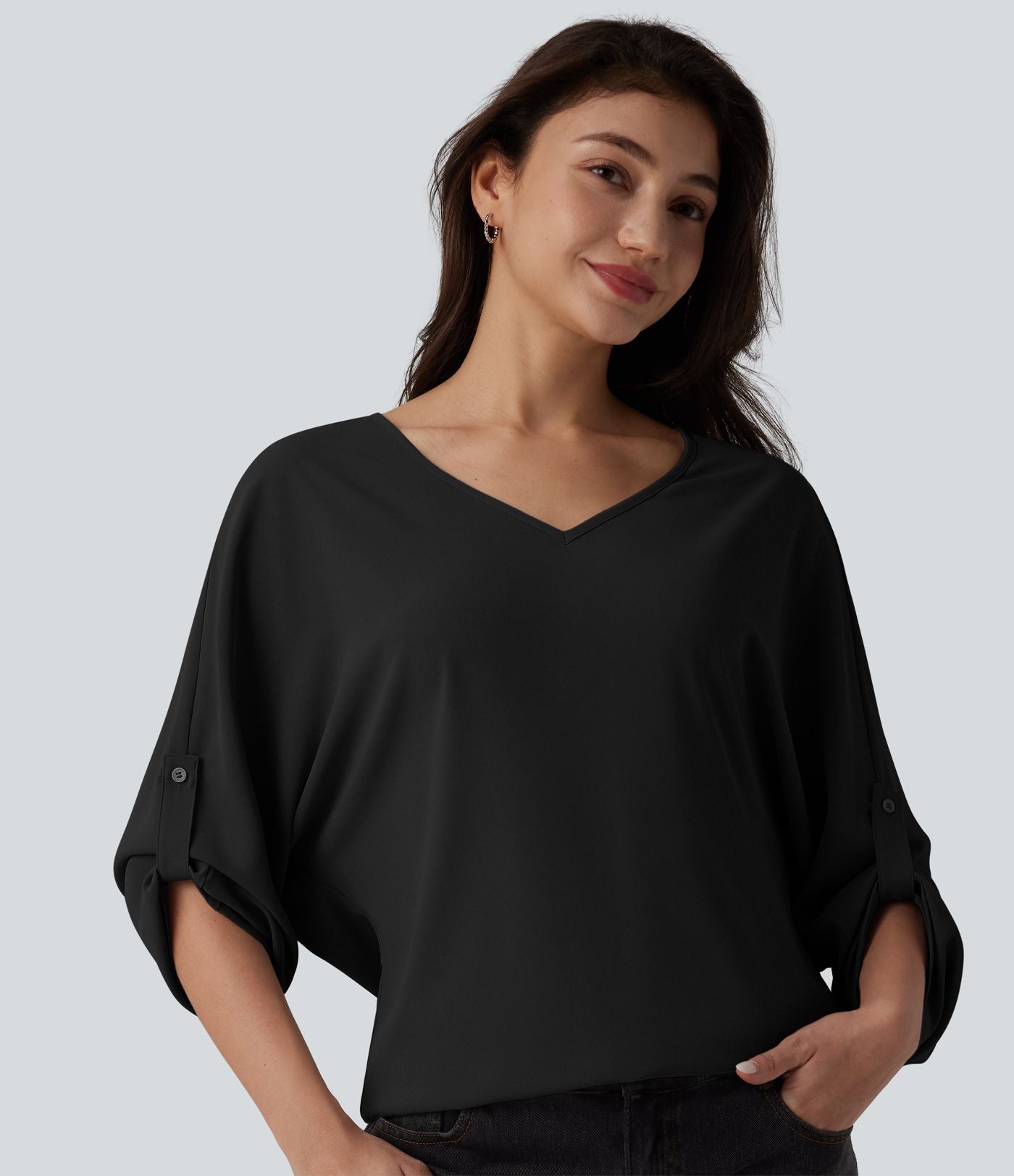 Blouse esprit bureau défroissage facile, col V et manches longues